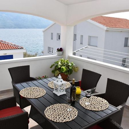 Apartments Piccolo Piaccere Razanac Exterior photo