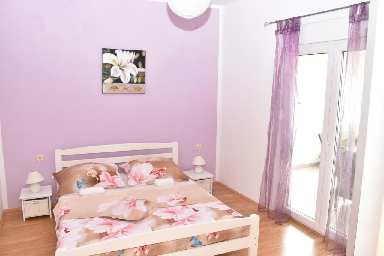 Apartments Piccolo Piaccere Razanac Exterior photo